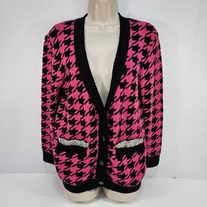 Le Superbe Uptown Girl BF Cardigan Fuchsia Houndstooth Pearl Detail Size S